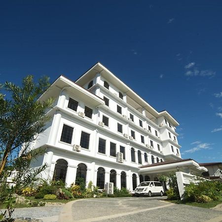 Isla De Oro Hotel Mamburao Exterior foto